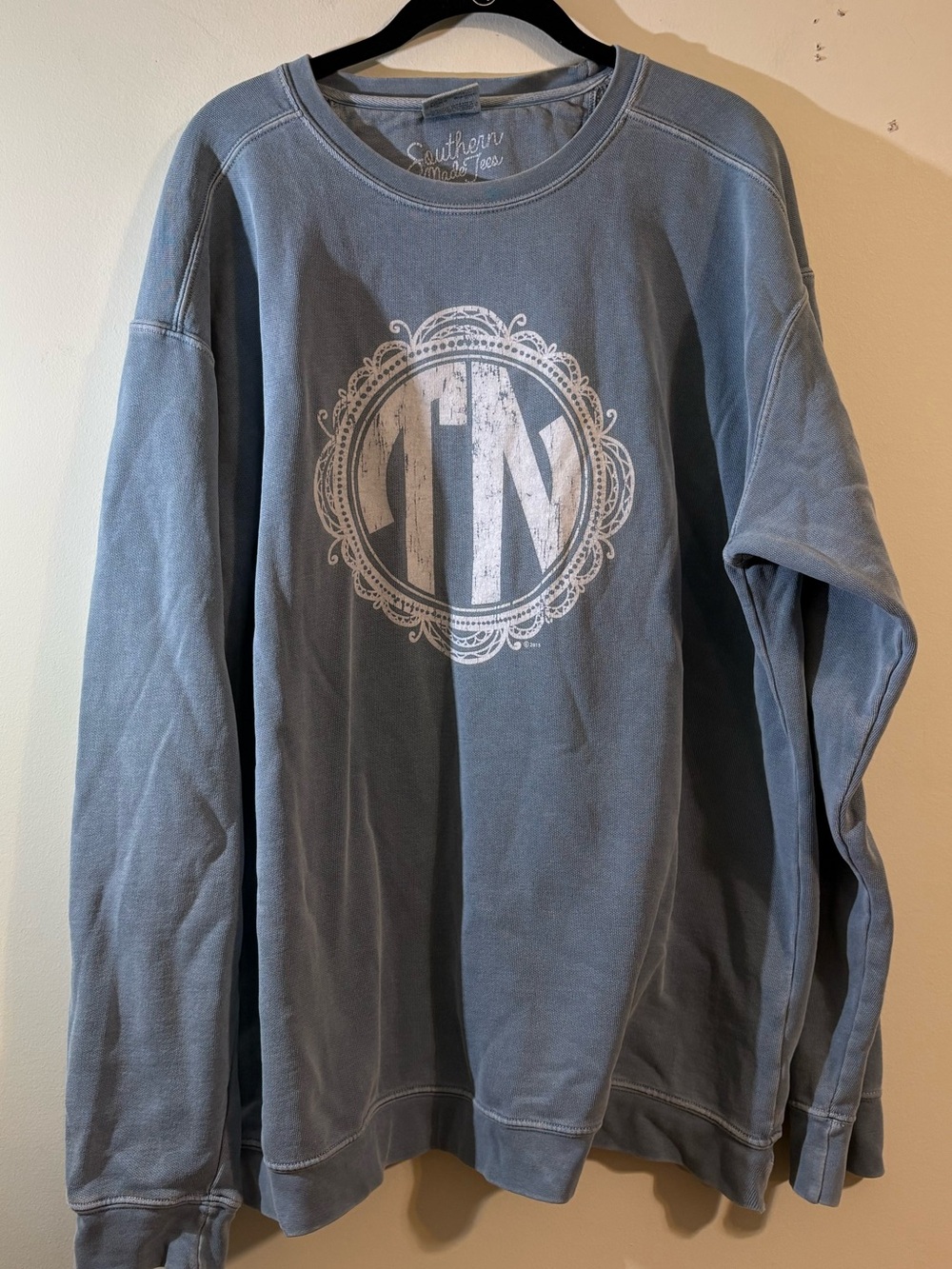 Comfort Colors blue mineral washed long sleeve crewneck sweatshirt women’s large